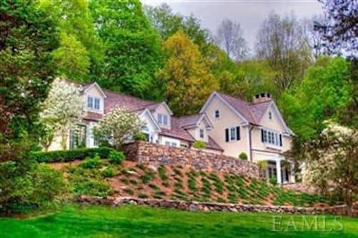 Rustic Chic: Blake Lively's Country Escape